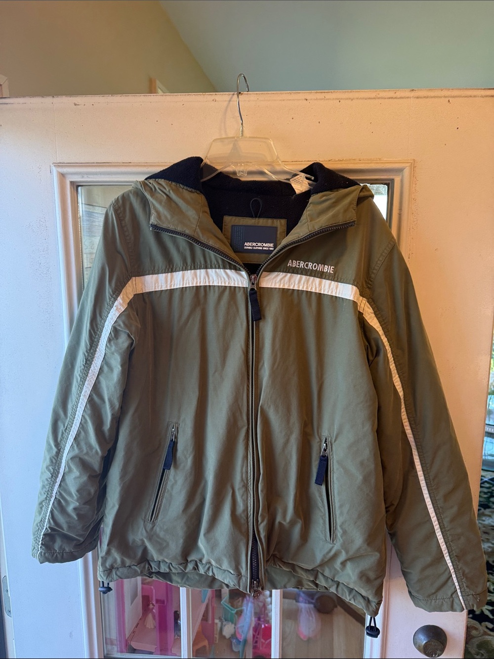 Abercrombie & Fitch Olive Green Hooded Puffer Jacket with White Stripe size M